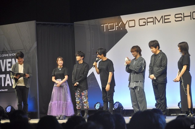 　締めくくりの挨拶において、小島監督は本作の発売日について言及。すでに内々では決まっていることを示唆するようなコメントも飛び出していたが、2025年のある時期には正式に発表するという告知をして締めくくった。