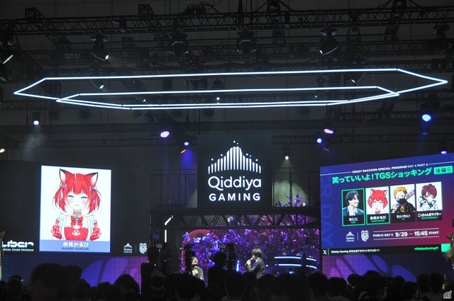 　ほかにも、ストリーマーやVTuberによるトークイベントも、人気を集めていた。