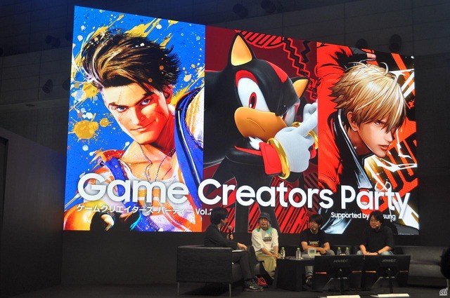 　ゲームショウならではの、ゲームクリエーターによるトークイベントも。写真はSamsung SSDブースで行われた、カプコン、セガ、SNKというメーカーの枠を超えたクリエイターによるトークが展開。