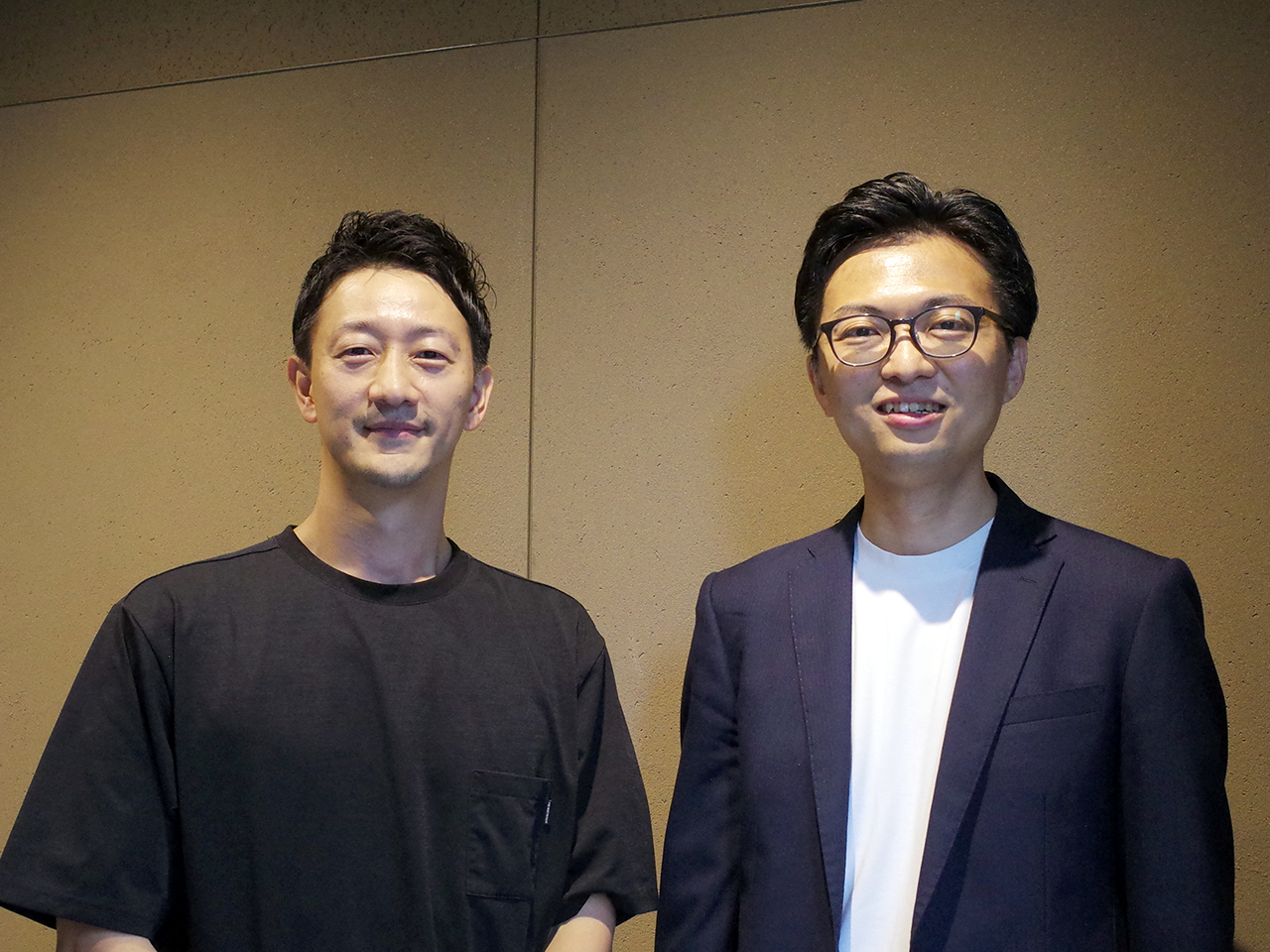 キヤノンマーケティングジャパン 企画本部 R＆B推進センター 投資担当マネージャーの三宅了太氏（右）、スパイラルイノベーションパートナーズ General Partnerの岡洋氏 （左）