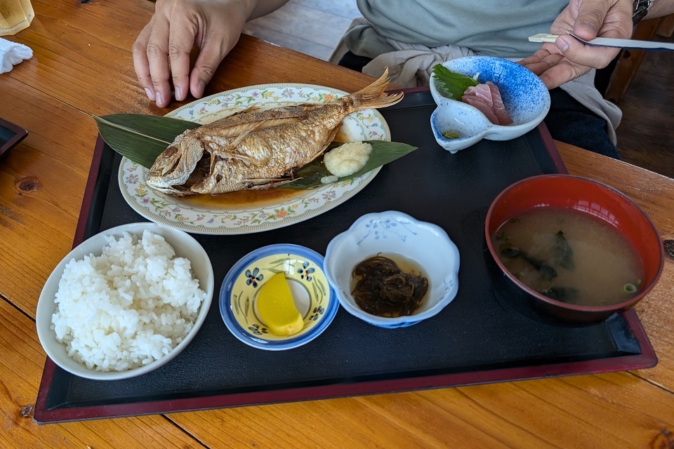 こちらは参加者の方が注文した「いま魚バター焼き定職」