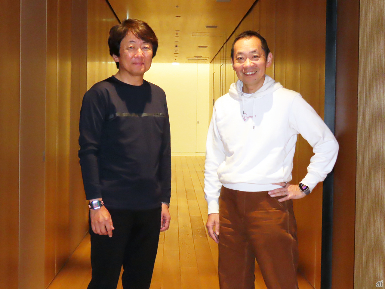 （左から）サンデン・リテールシステム 常務執行役員 CTO ＆ CIO R＆D本部・IT本部 本部長 大木哲秀氏、フィラメント CEO 角勝氏