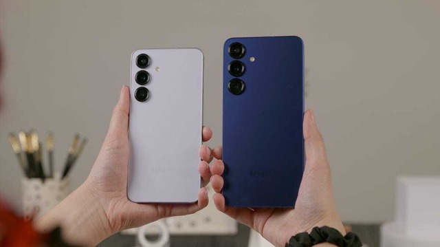 [美品] Galaxy S25 アイシーブルー+おまけ Galaxy S25 アイシーブルー 本体 256GB SIMフリー 韓国版 保証1