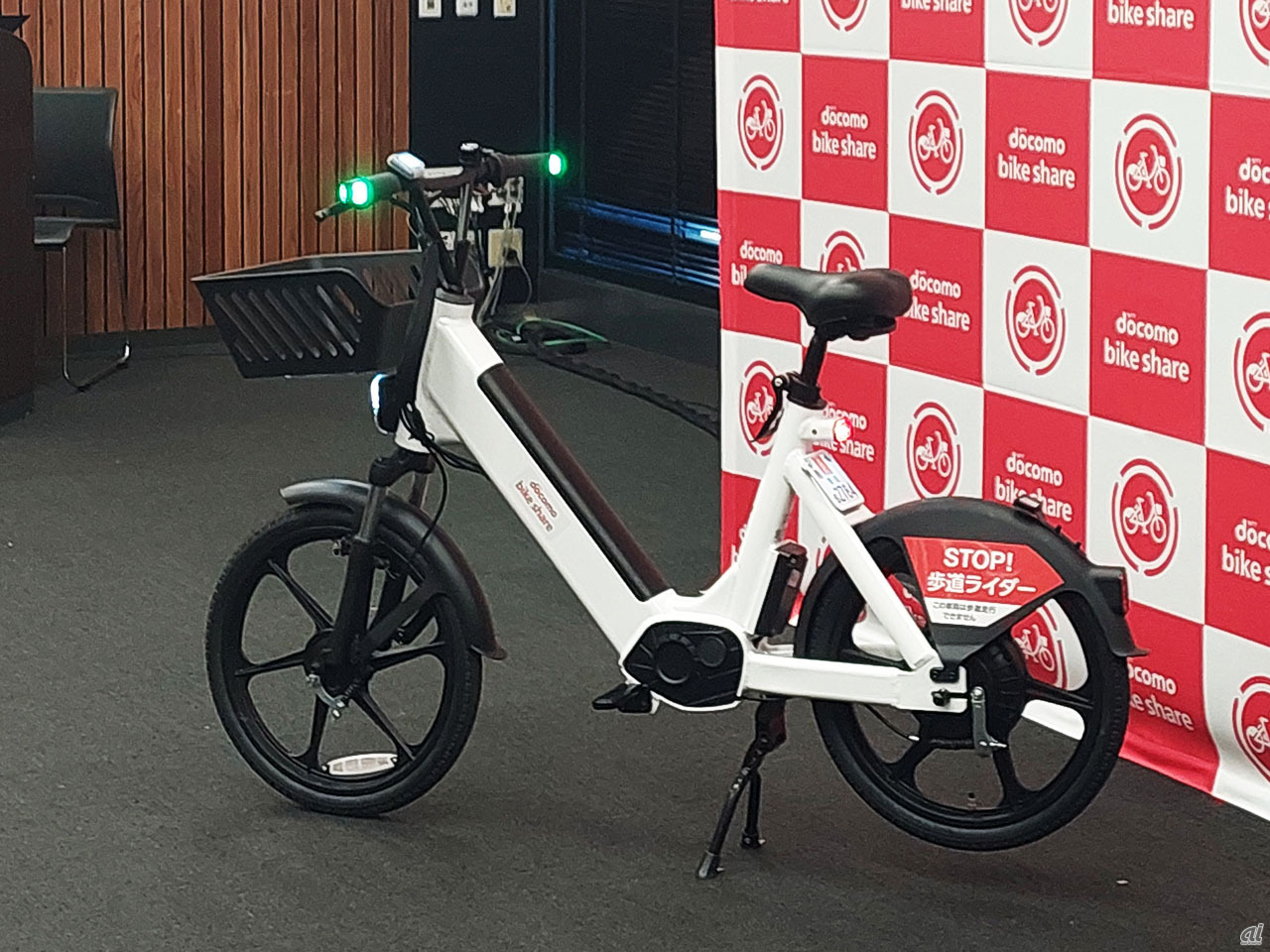 ドコモ・バイクシェアが導入する「YADEA」ブランドの車両
