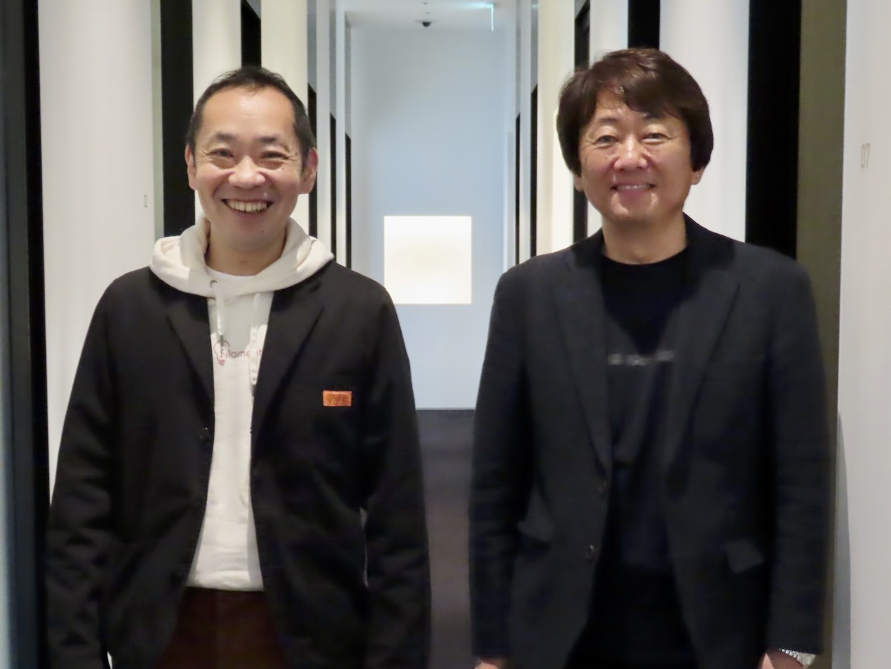 （左から）フィラメント CEO 角勝氏、サンデン・リテールシステム 常務執行役員 CTO ＆ CIO R＆D本部・IT本部 本部長 大木哲秀氏