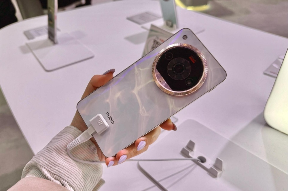 nubia Focus 2 Ultra 5G
