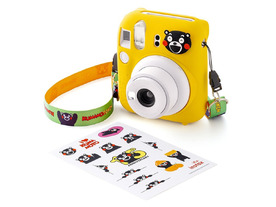 「instax mini 12 くまモン」、3/12発売--デビュー15周年くまモン採用「チェキ」エントリーモデル