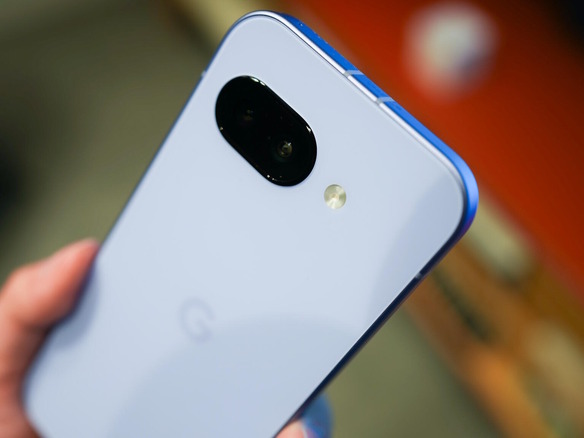 グーグルの新型「Pixel 9a」、廉価版スマホの最適解となり得るか？
