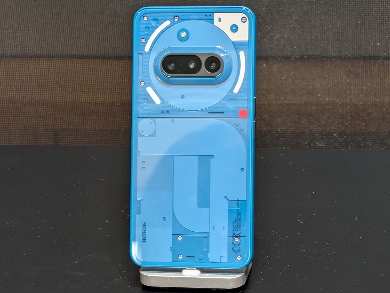 3眼に進化した「Nothing Phone (3a)」、5万4800円～で4/15発売