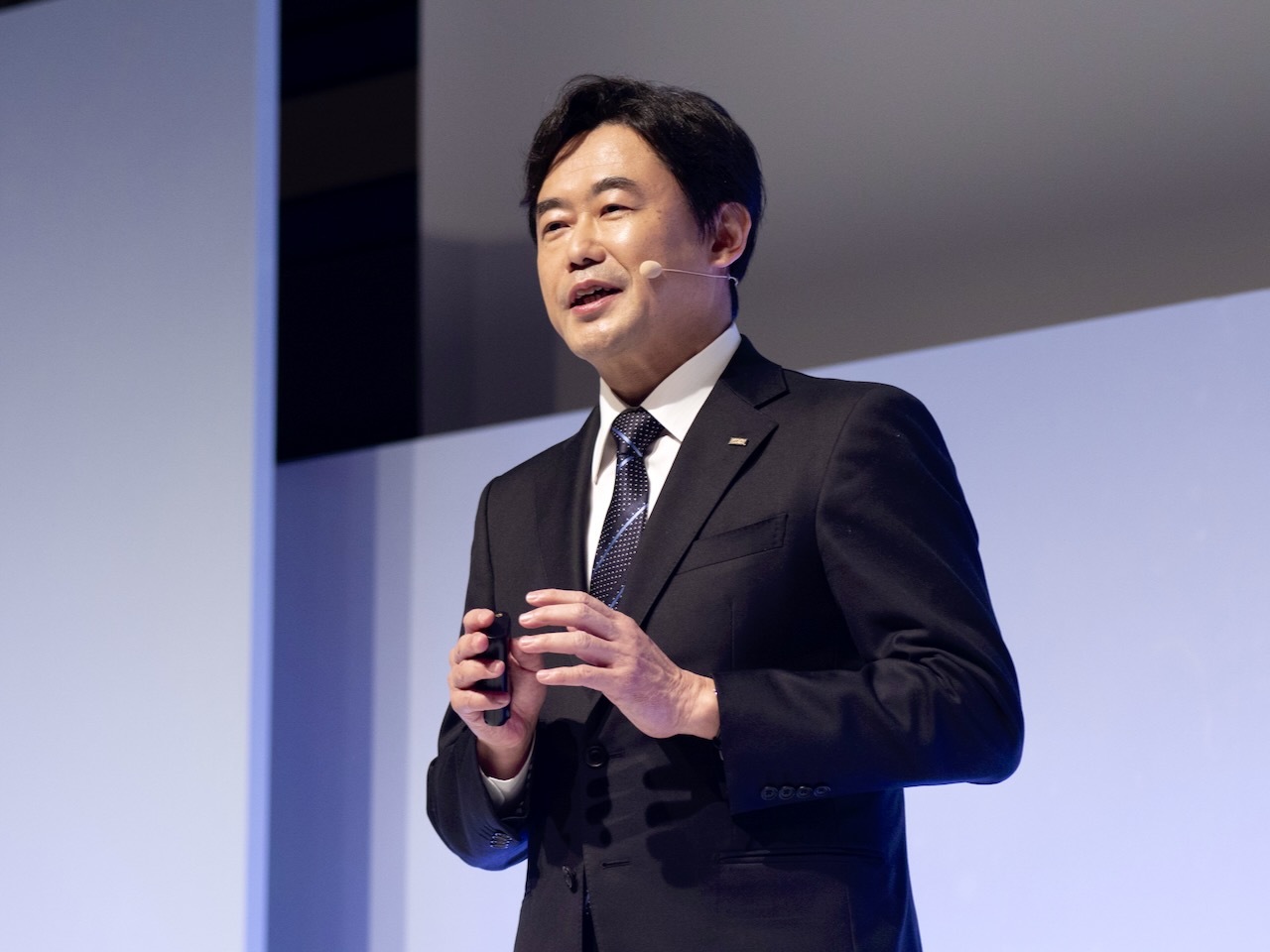 KDDIで代表取締役社長CEOを務める松田浩路氏