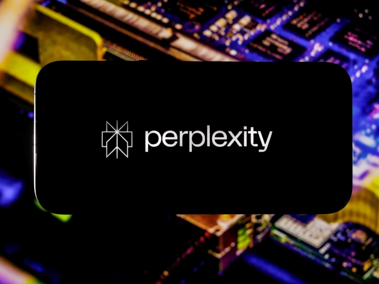 Perplexityがグーグルの「Chrome」買収を提案、約5兆円で
