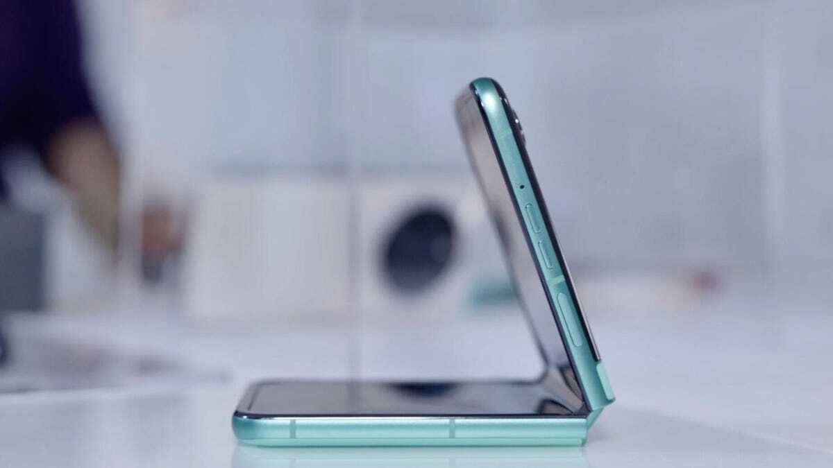 razr（2025）