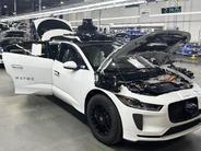 米Waymo、自動運転タクシー本格量産–「工場出荷から30分で賃走開始」