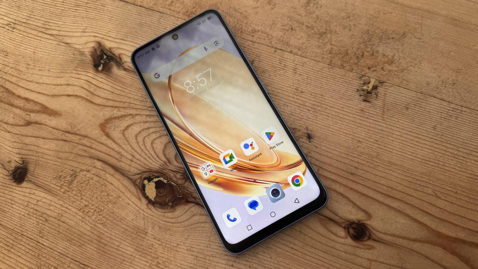 デスクに置かれたBlackview SHARK 9