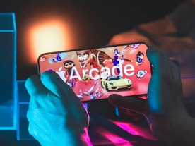 アップルが初めてゲームスタジオを買収、その背景は？