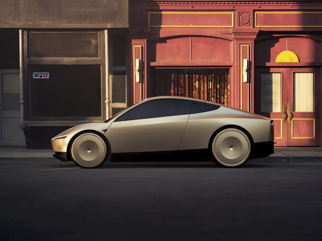 専用モデルの「Cybercab」は2027年より前に量産が始まる予定だとマスク氏は語った（テスラ）