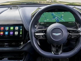 アップル「CarPlay Ultra」搭載車を試乗--「かくあるべし」を体現する車載システムだ