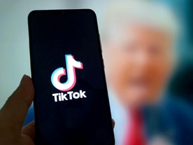 TikTok、サービス停止を回避--トランプ大統領が3度目の売却期限延長