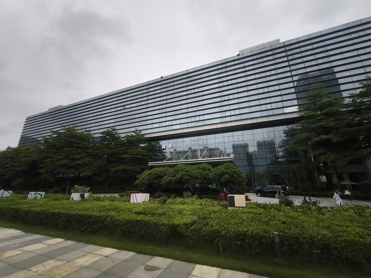 中国・深センにあるパネルメーカーのTCL CSOT