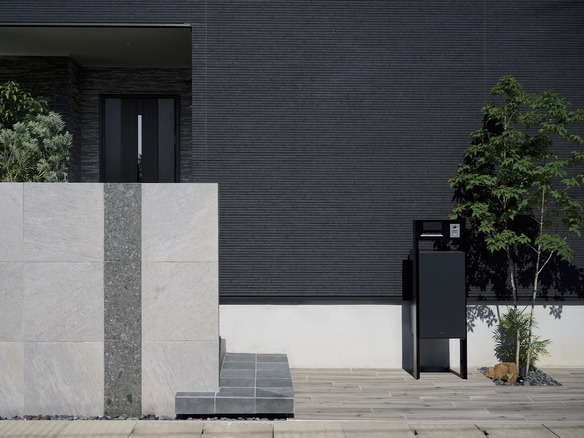 戸建てでも「5つの荷物を同時に受け取れる」宅配ボックス--パナソニックから登場