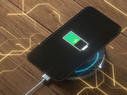 iPhoneの無線充電が高速化、新規格「Qi2 25W」登場–主要Androidスマホも対応へ
