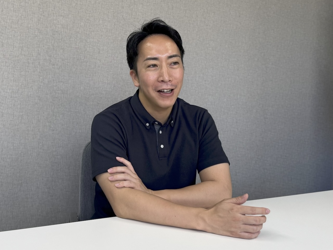 「大手銀行の意思決定スピードが10年前と全く違う」と語るUPSIDERホールディングスの宮城社長