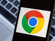 「Chrome」、1クリックでストア評価が分かるAI新機能を追加
