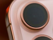 サムスンがiPhone用イメージセンサー供給か、ソニー独占終了の可能性