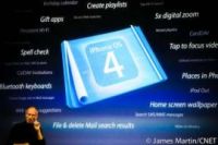  iPhone OS 4.0を発表するAppleの最高経営責任者（CEO）Steve Jobs氏