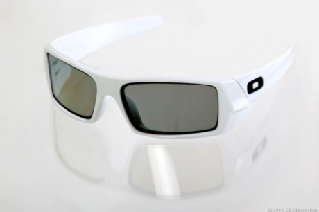 Oakleyの3Dメガネ「3D GASCAN」。価格は120ドル。