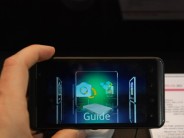 フォトレポート：LG、3D対応Android携帯「Optimus 3D」を発表