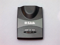 D-Linkの超小型無線LANルータ「DWL-G730AP」。海外取材用としてアメリカでほどで購入した