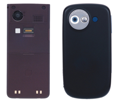 “左:F1100（約131万画素CMOSカメラ）、右:HT1100（外側：約200万画素CMOSカメラ、内側：約10万画素CMOSカメラ）